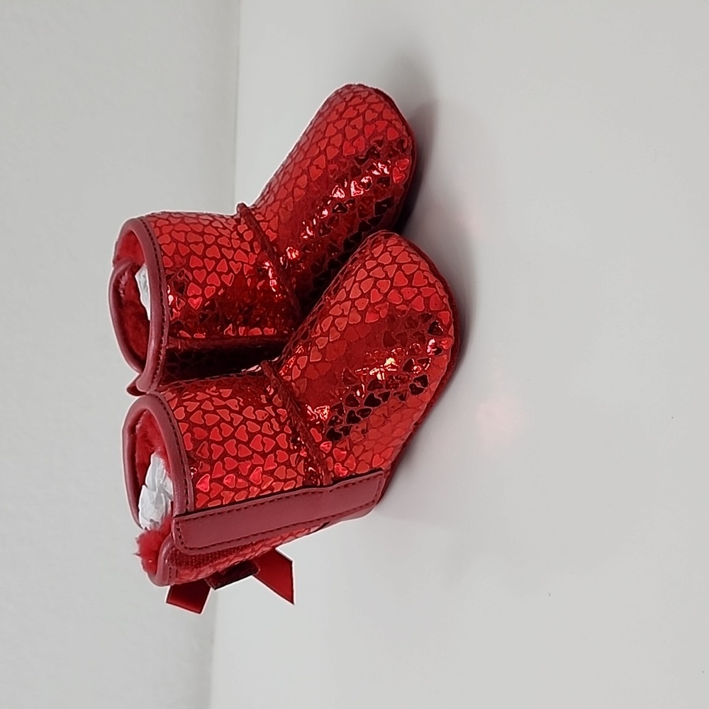 UGG Jesse Bow II Short Boots Red Size 0/1